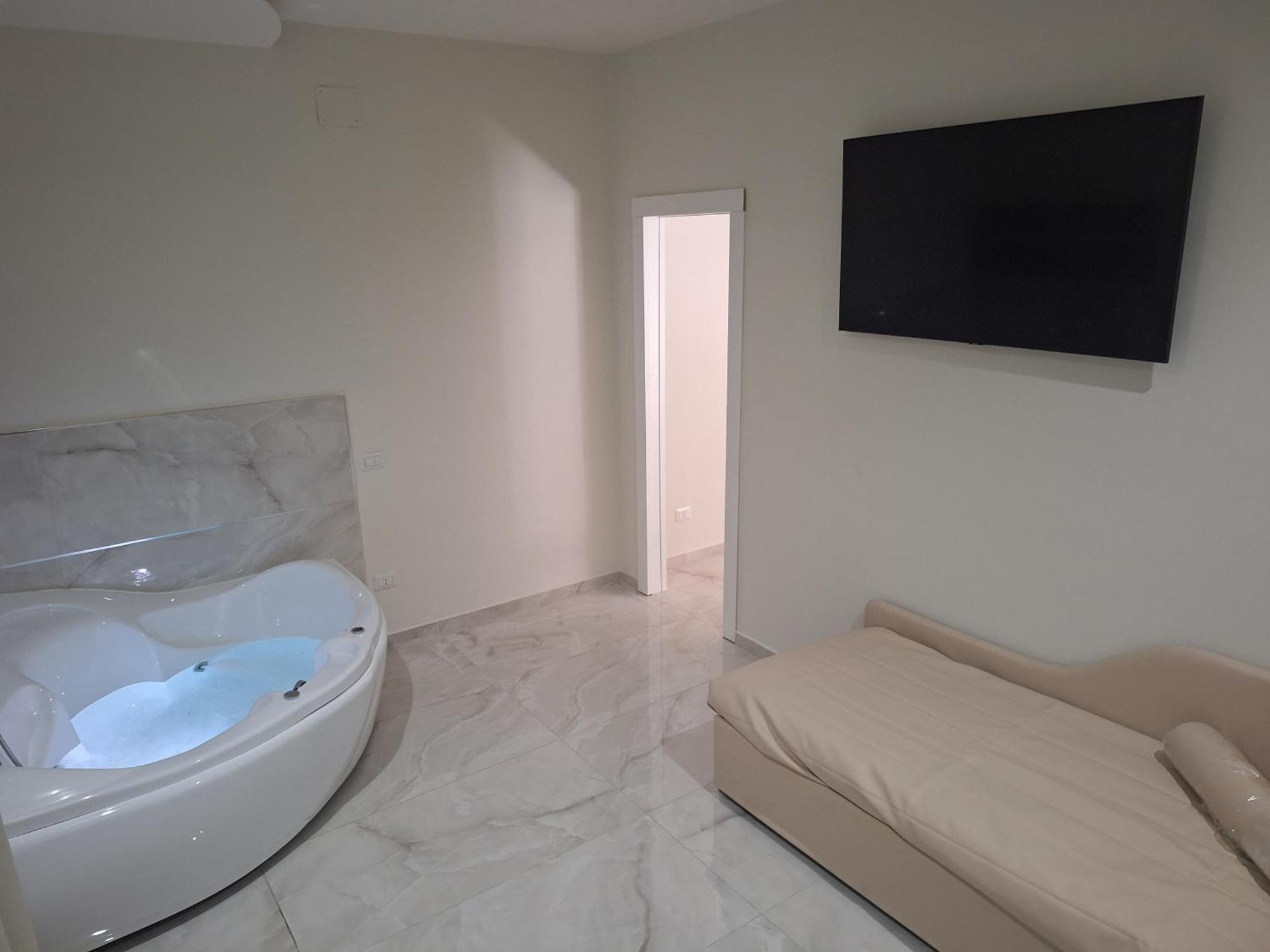 Hotel La Violetta Napoli Esterno foto